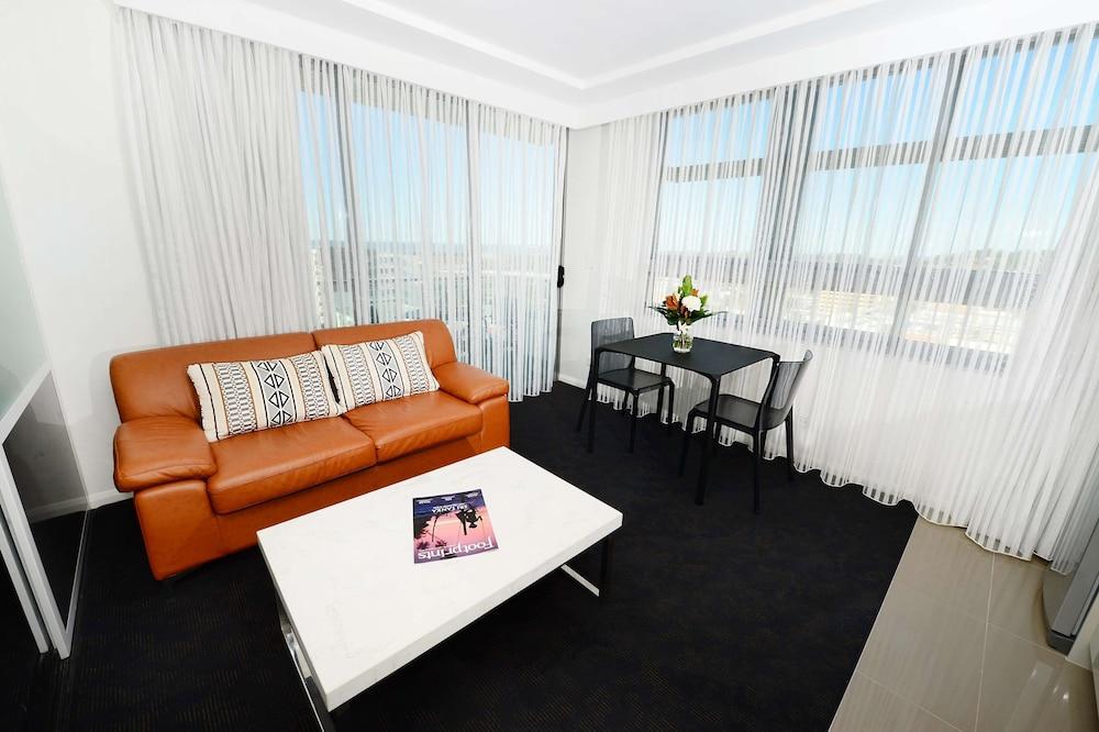 Oaks Gladstone Grand Hotel מראה חיצוני תמונה